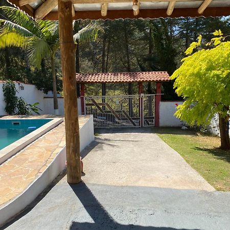 Cantinho Na Roca Com Piscina Santo Antônio do Pinhal Esterno foto
